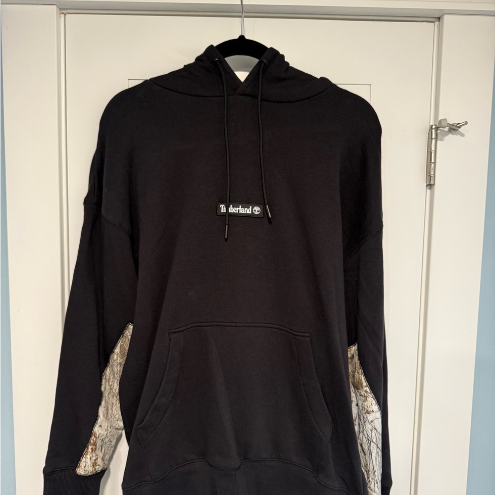 Timberland Black Men's Medium Hoodie Sweater with Camouflage Sleeves